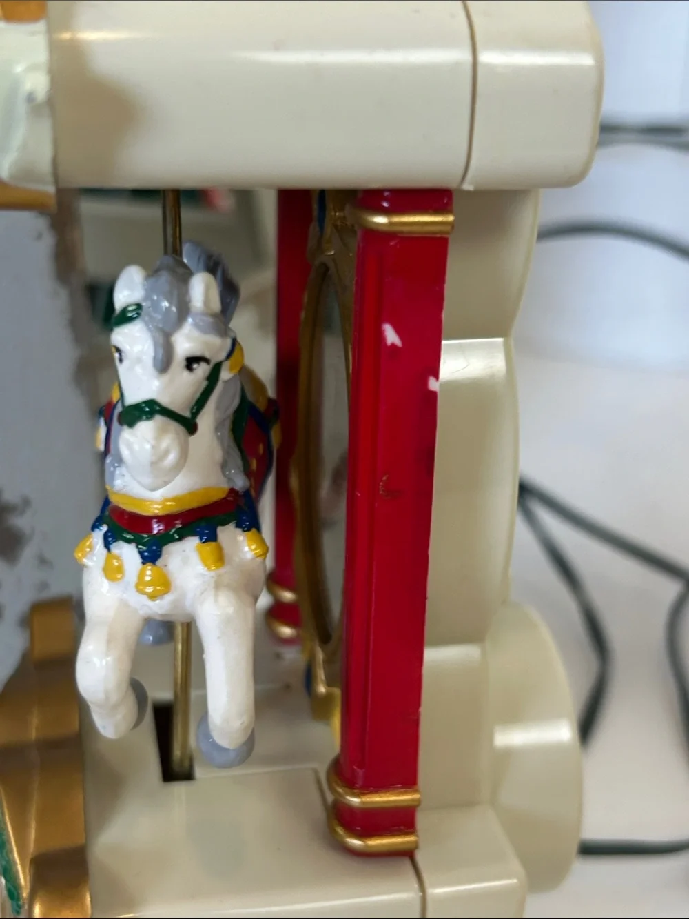 Mr Christmas 1992 Holiday Carousel Musical Lighted 6 Horses